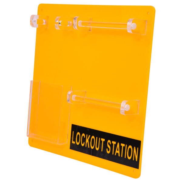 10-Padlock-Station